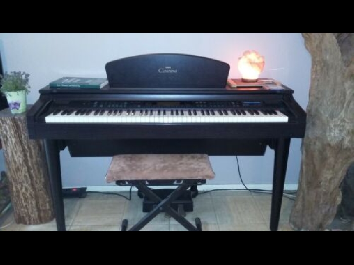 PIANO NUMERIQUE YAMAHA 88 TOUCHES