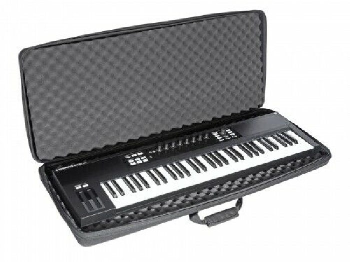 UDG - U8307BL - 61 Keyboard Hardcase Black
