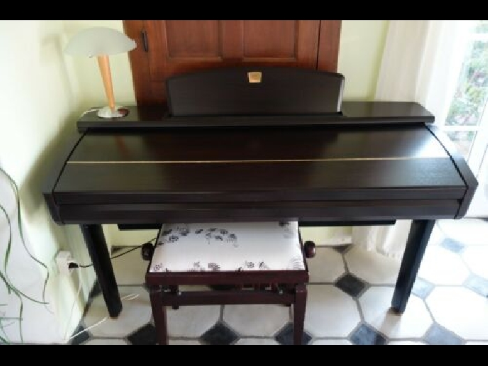 Piano numérique Yamaha Clavinova CVP 405 Rosenwood