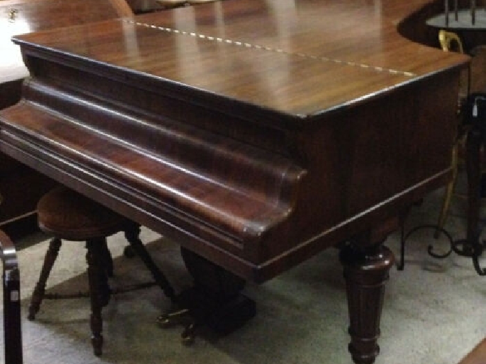 Piano à queue palissandre 2,20 m Erard bronze. Nr 68530. Fabrication CIRCA 1892.