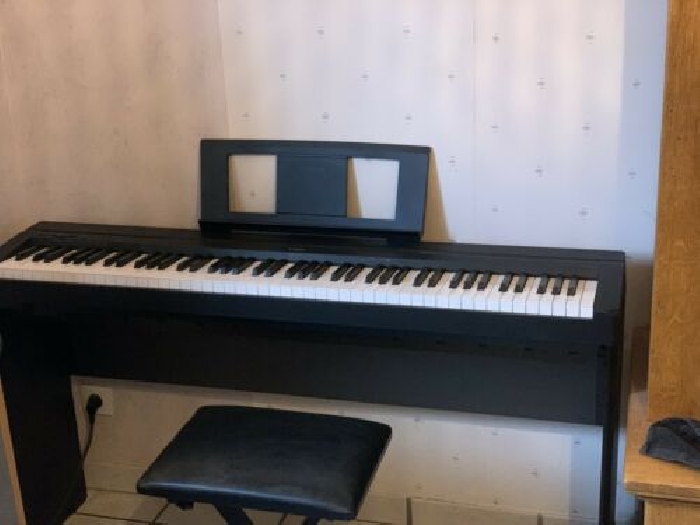 Piano Numérique yamaha P45 Complet