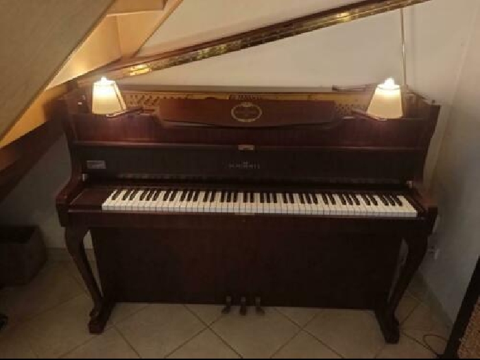 Piano Schimmel 112/9