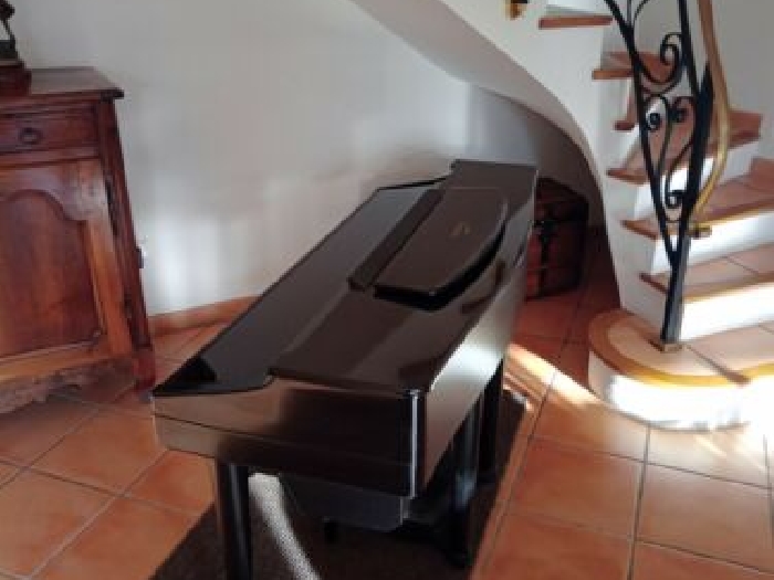 Piano Yamaha Clavinova CVP 107 