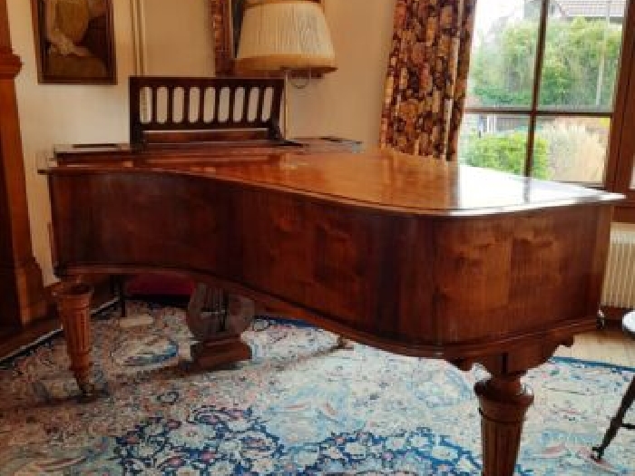 piano à queue ERARD