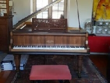 A saisir:  A saisir piano 1m80 Erard fin années 1800, en bon état et fonctionnel