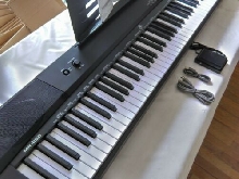 PIANO NUMÉRIQUE - CLAVIER PORTABLE - 88 TOUCHES - STOL MK 885  