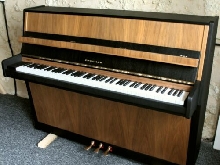 Piano droit SEILER 110