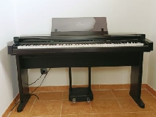 piano numérique yamaha CVP 55 - 88 TOUCHES - Touché lourd.