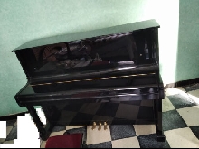Piano droit Obermann and Sohn 122 Prestige acheté neuf en 2007 et peu utilisé