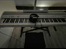 Piano Numérique Roland FP-90